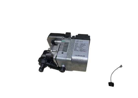 यूनिवर्सल कार हीटर जो इंजन कूलेंट हीटर 12v 5kW इलेक्ट्रिक का उपयोग करते हैं
